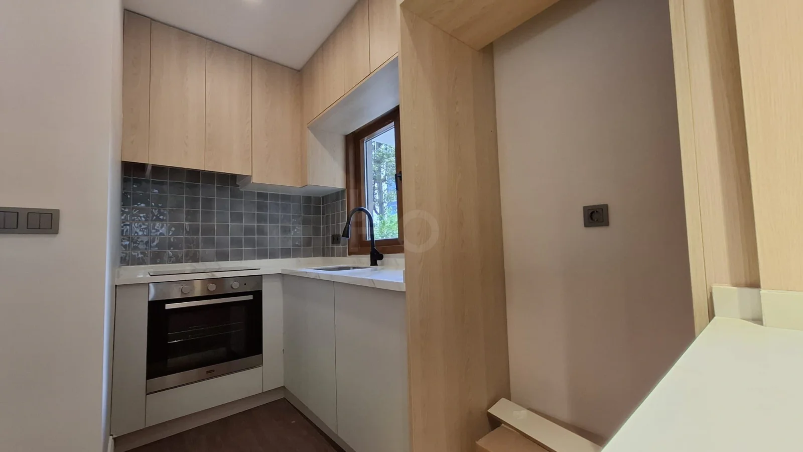 Academy Bağdat Caddesi Yakını 90 M2 Net Balkonlu Yatırımlık 3+1