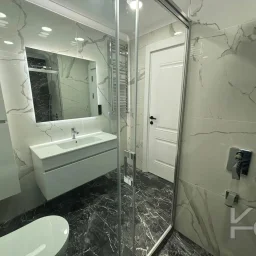Laci̇vert Cadde Bostancı Sahi̇l Ebeveynli̇ Balkonlu 2018 Yapımı 110m²