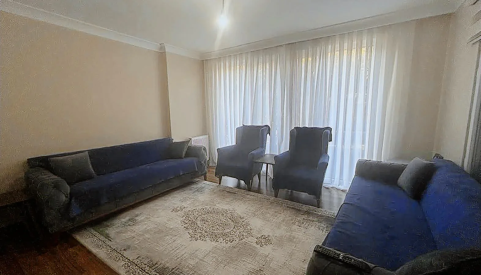 Sağlam'dan Göztepede Hastane Yakını 2+1 Kullanışlı Satılık Daire