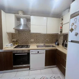 Sağlam'dan Göztepede Hastane Yakını 2+1 Kullanışlı Satılık Daire