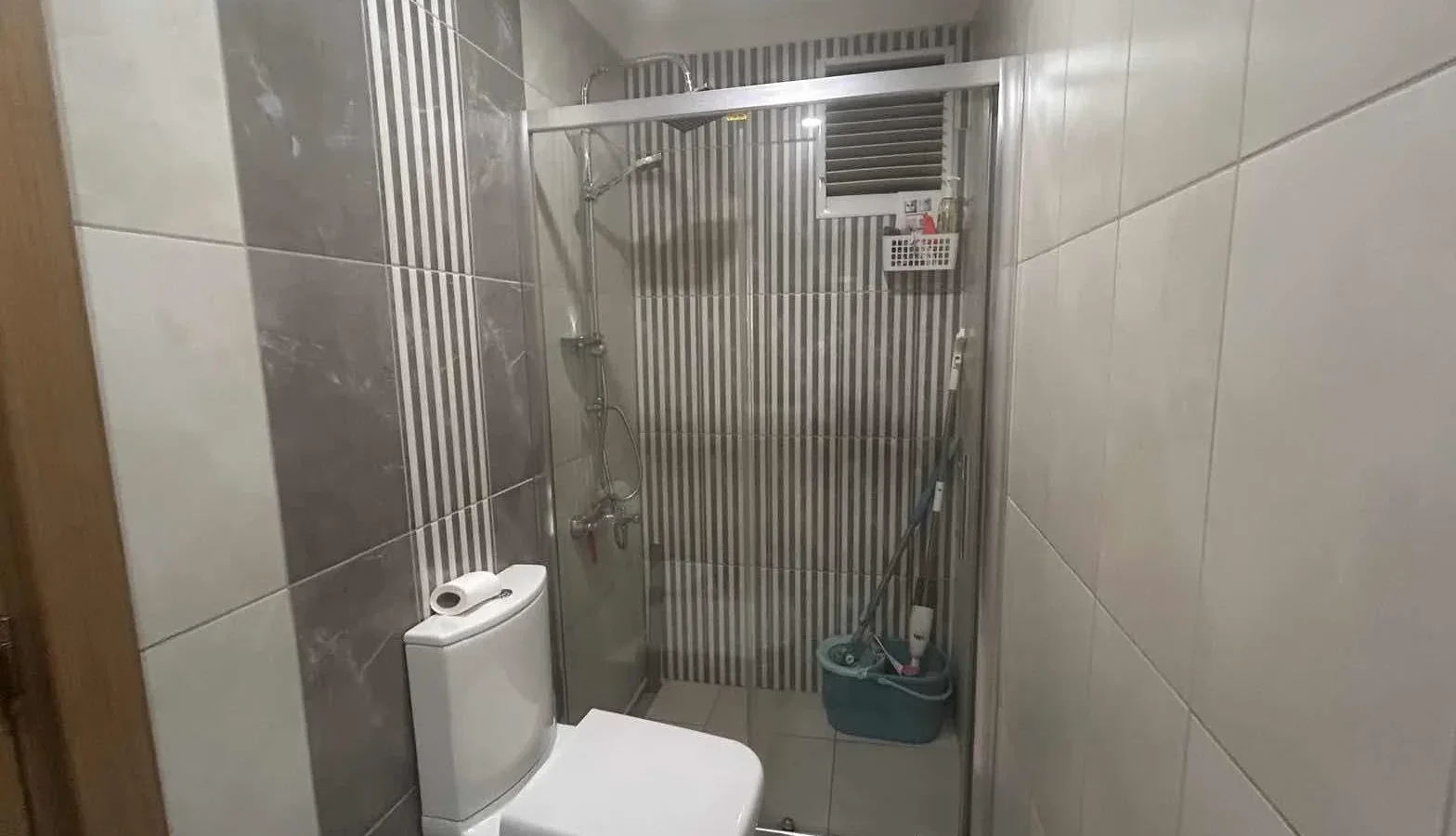 Sağlam'dan Göztepede Hastane Yakını 2+1 Kullanışlı Satılık Daire