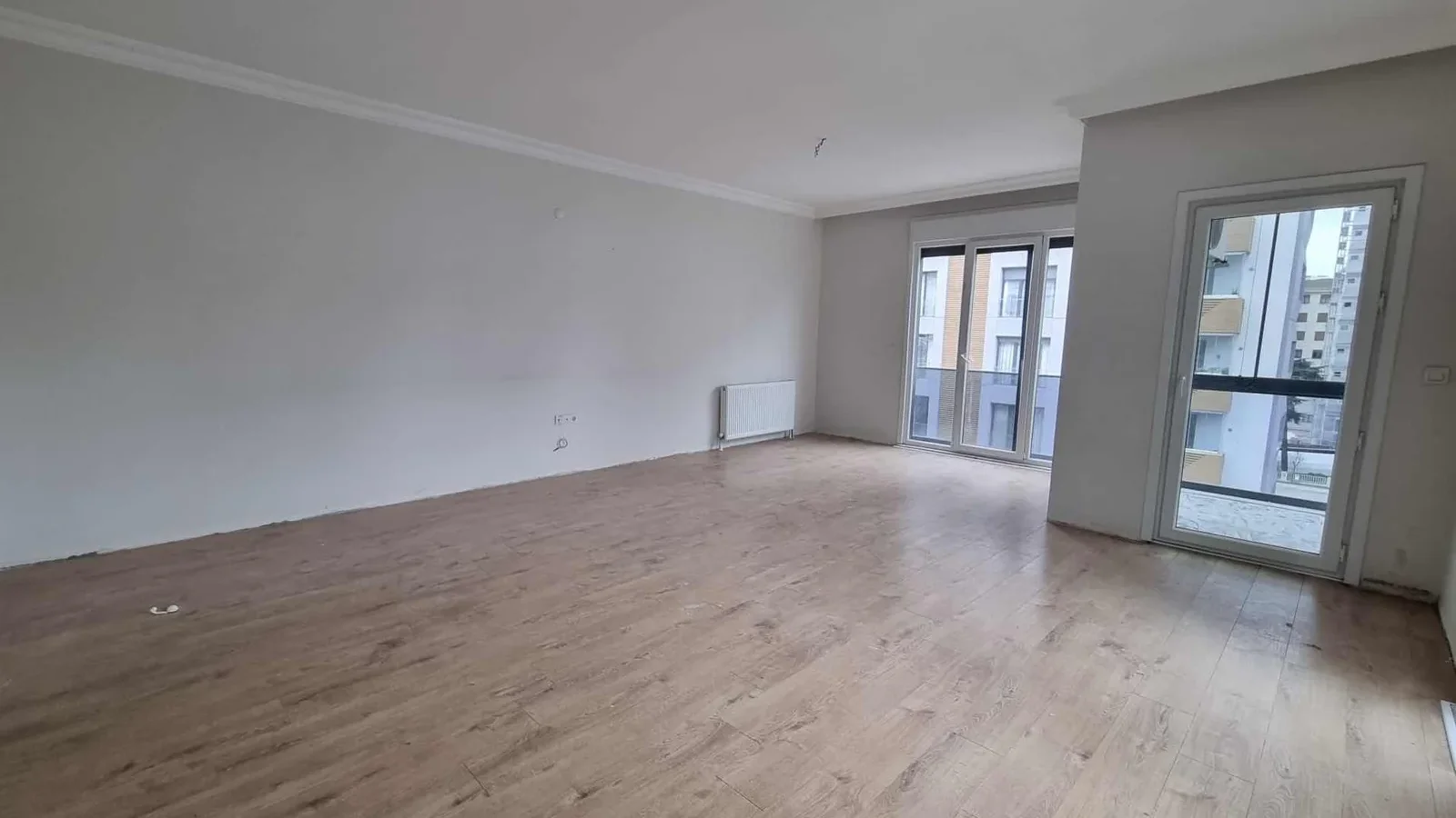 Sağlam'dan Erenköy Bahariyeli Sk Geniş 125m2 Net Satılık Daire