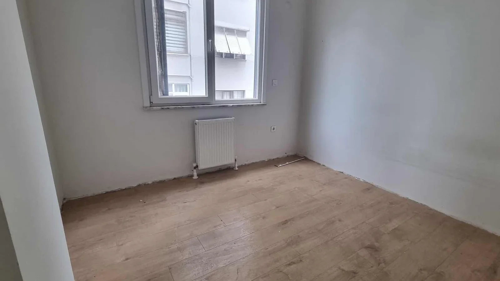 Sağlam'dan Erenköy Bahariyeli Sk Geniş 125m2 Net Satılık Daire