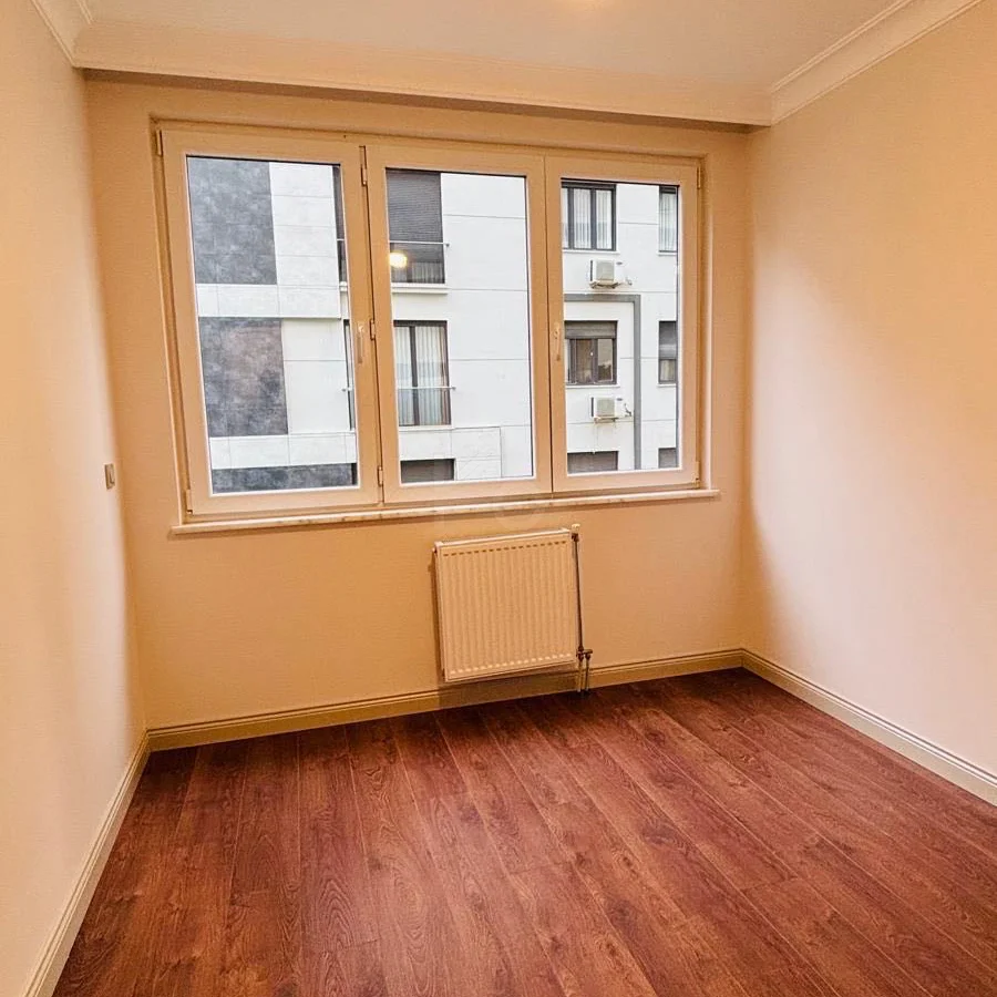 Academy Suadiye Bağdat Caddesi Yakını Yeni 3+1 90 M2 Net