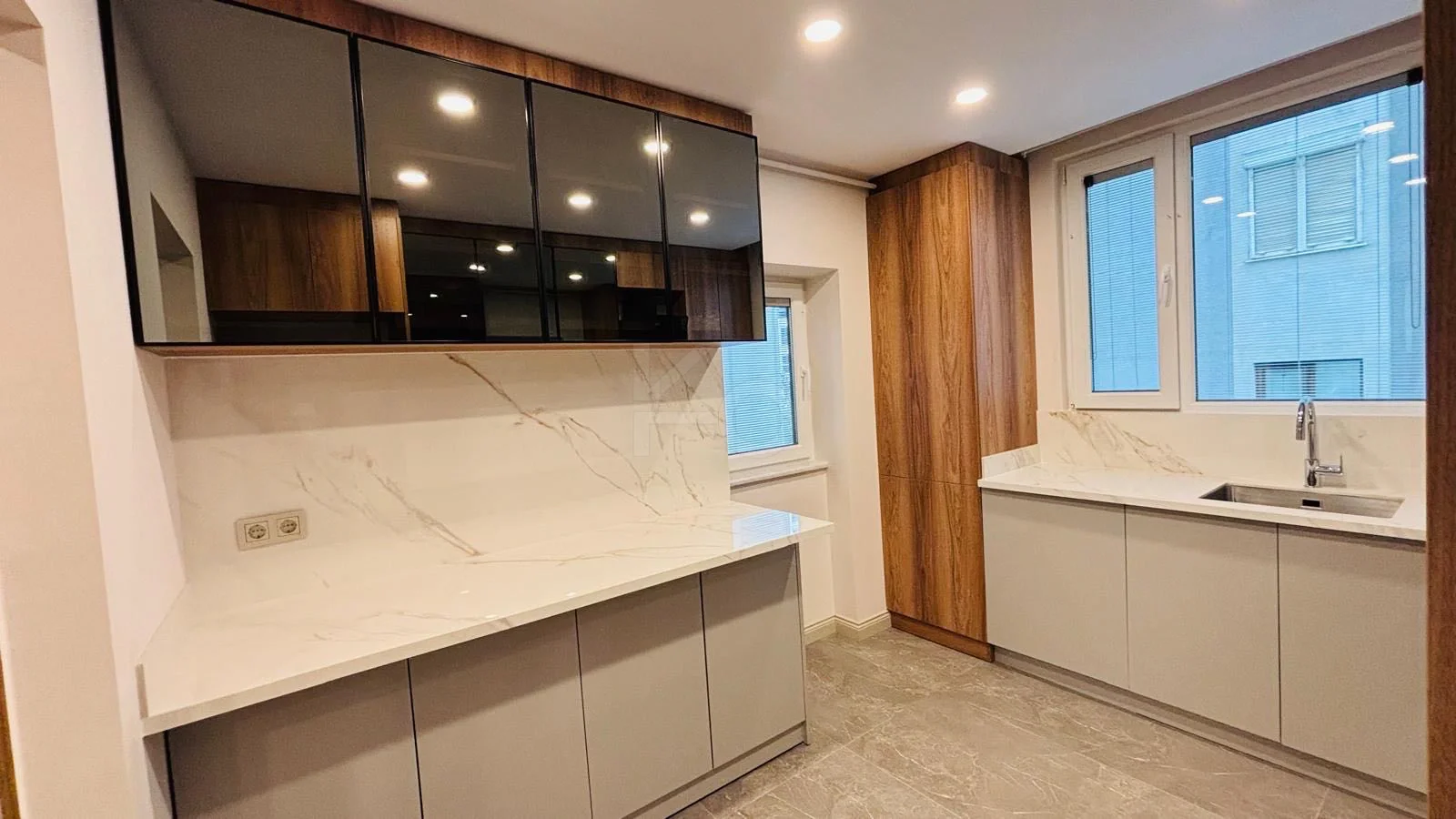 Academy Suadiye Bağdat Caddesi Yakını Yeni 3+1 90 M2 Net