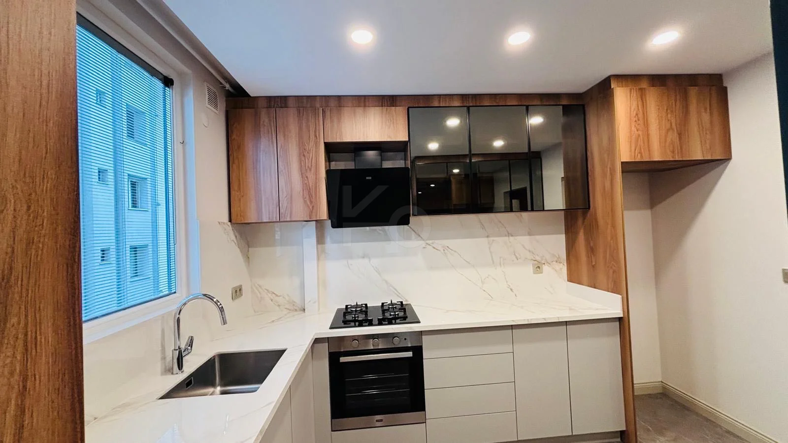 Academy Suadiye Bağdat Caddesi Yakını Yeni 3+1 90 M2 Net