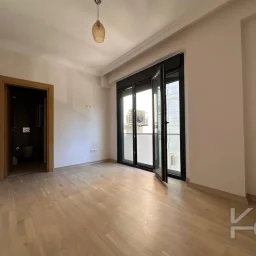 Lacivert Cadde Erenköy'de Butik Binada Kombili Ebeveyn Ban.85 M² 3+1