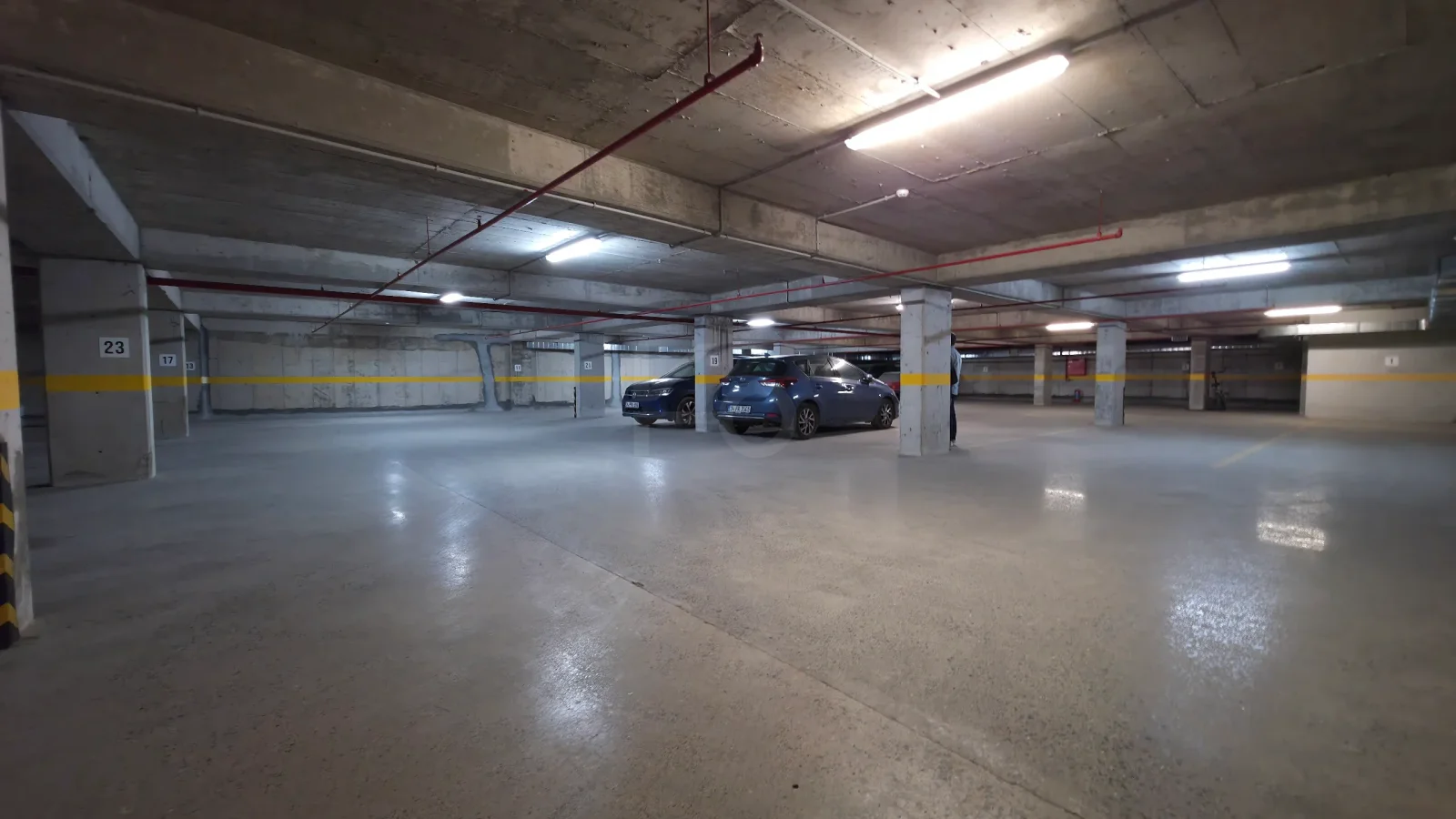 Academy Erenköy Ethemefendi Caddesi Üzeri Sıfır Bina 175m2 Balkonlu 4+1