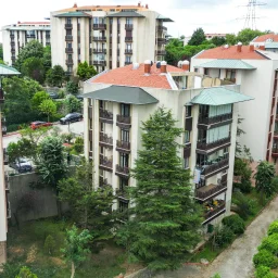 Sarıyer Zekeriyaköy'de Prestijli Sitede 4+1 Satılık Daire
