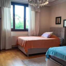 Sarıyer Zekeriyaköy'de Prestijli Sitede 4+1 Satılık Daire