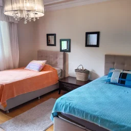 Sarıyer Zekeriyaköy'de Prestijli Sitede 4+1 Satılık Daire