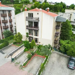Sarıyer Zekeriyaköy'de Prestijli Sitede 4+1 Satılık Daire