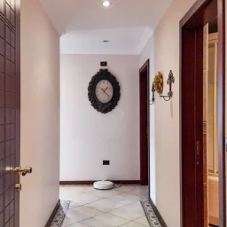 Sarıyer Zekeriyaköy'de Prestijli Sitede 4+1 Satılık Daire