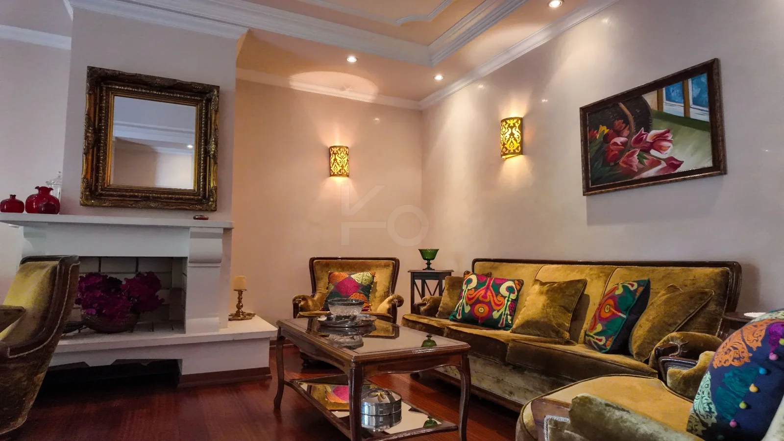 Sarıyer Zekeriyaköy'de Prestijli Sitede 4+1 Satılık Daire