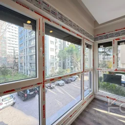 Academy Göztepe Bağdat Caddesi̇ne 10dk 80m2 Net 2 Oda 1 Salon Sifir Bi̇na