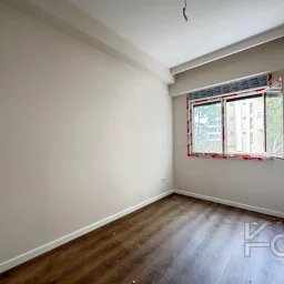 Academy Göztepe Bağdat Caddesi̇ne 10dk 80m2 Net 2 Oda 1 Salon Sifir Bi̇na
