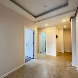 Academy Göztepe Bağdat Caddesi̇ne 10dk 80m2 Net 2 Oda 1 Salon Sifir Bi̇na