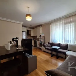 Laci̇vertcadde Göztepe Bağdat Cd.yakini̇ 55m² Net 1+1