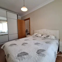 Laci̇vertcadde Göztepe Bağdat Cd.yakini̇ 55m² Net 1+1