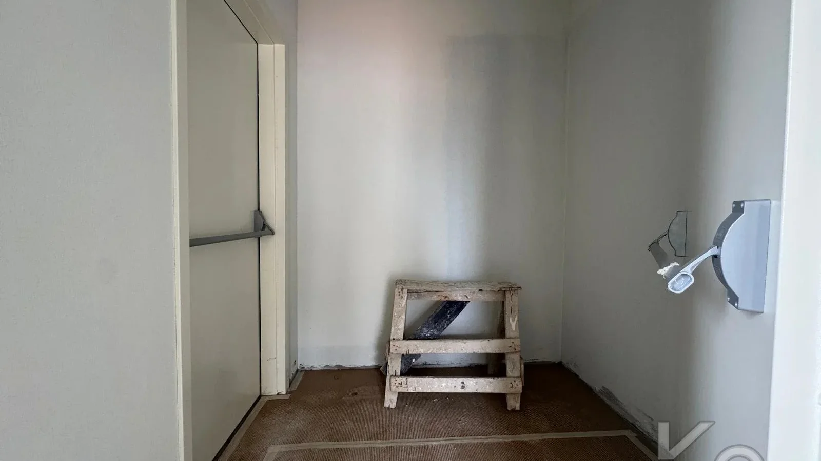 Laci̇vertcadde  Göztepe'de Yasal Ebeveyn'li Balkonlu 115m² 3+1