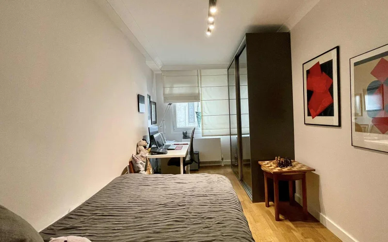 Sağlam'dan Caddebostan Hamam Sokak Katta Tek 116m2 Net Satılık