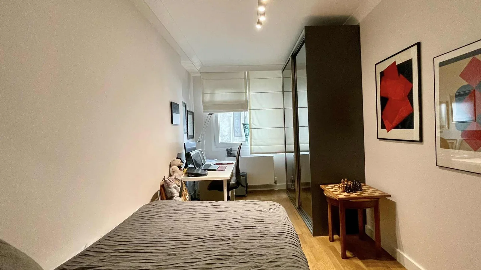 Sağlam'dan Caddebostan Hamam Sokak Katta Tek 116m2 Net Satılık