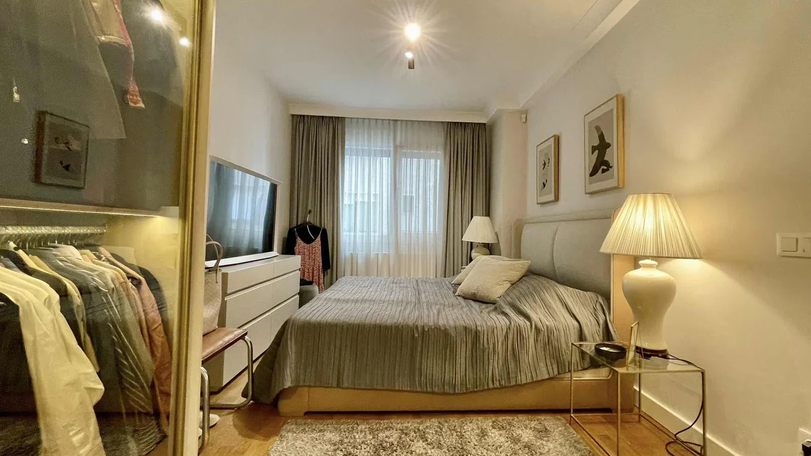 Sağlam'dan Caddebostan Hamam Sokak Katta Tek 116m2 Net Satılık