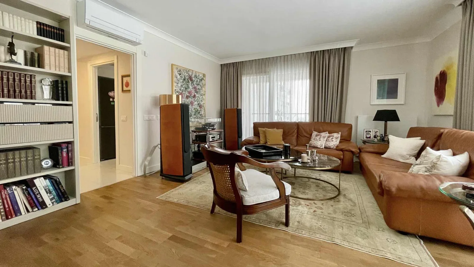 Sağlam'dan Caddebostan Hamam Sokak Katta Tek 116m2 Net Satılık