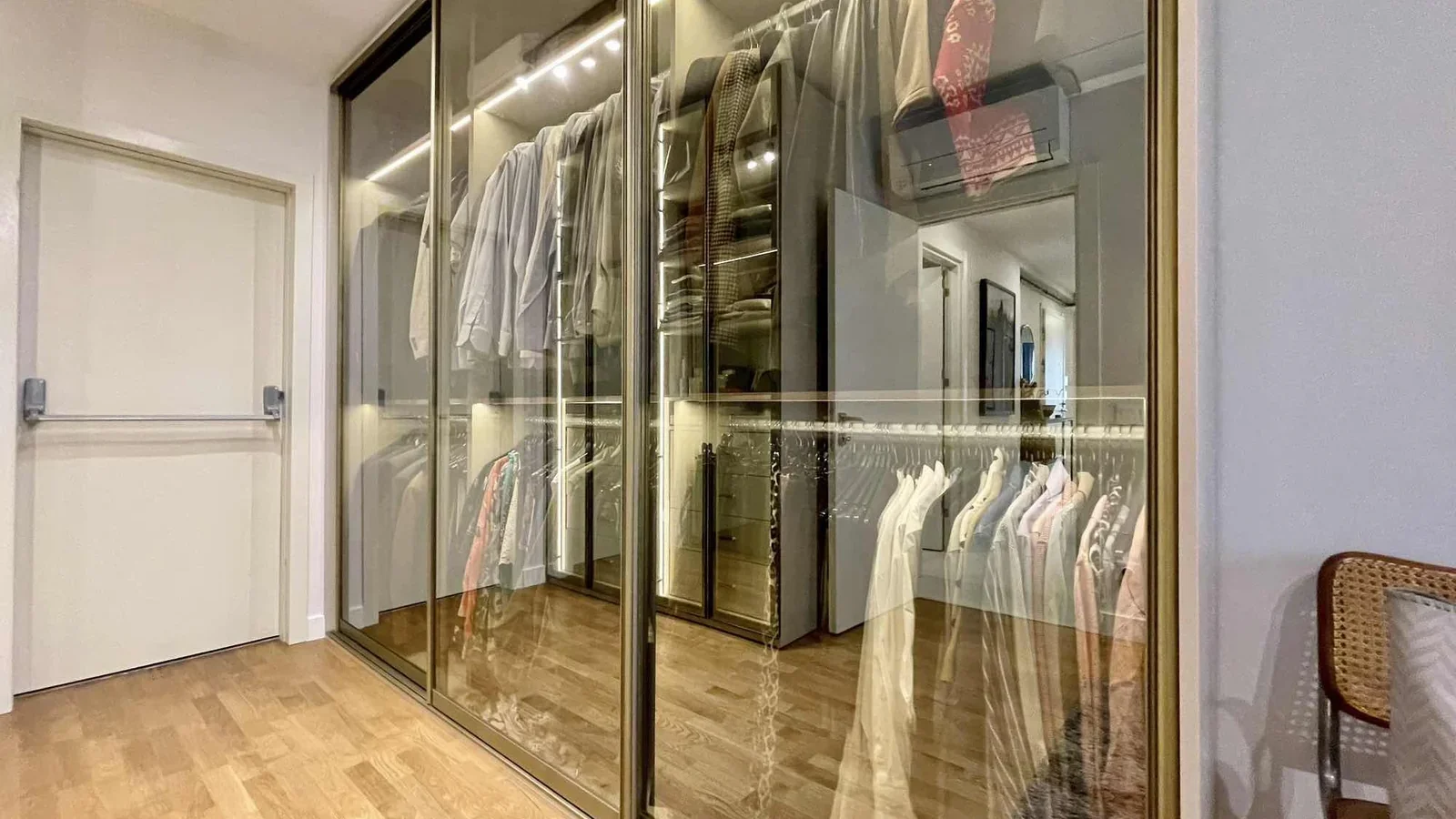 Sağlam'dan Caddebostan Hamam Sokak Katta Tek 116m2 Net Satılık
