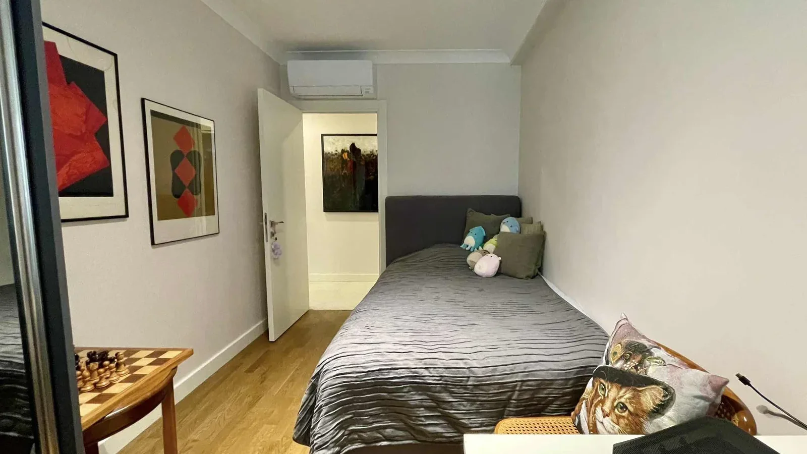 Sağlam'dan Caddebostan Hamam Sokak Katta Tek 116m2 Net Satılık