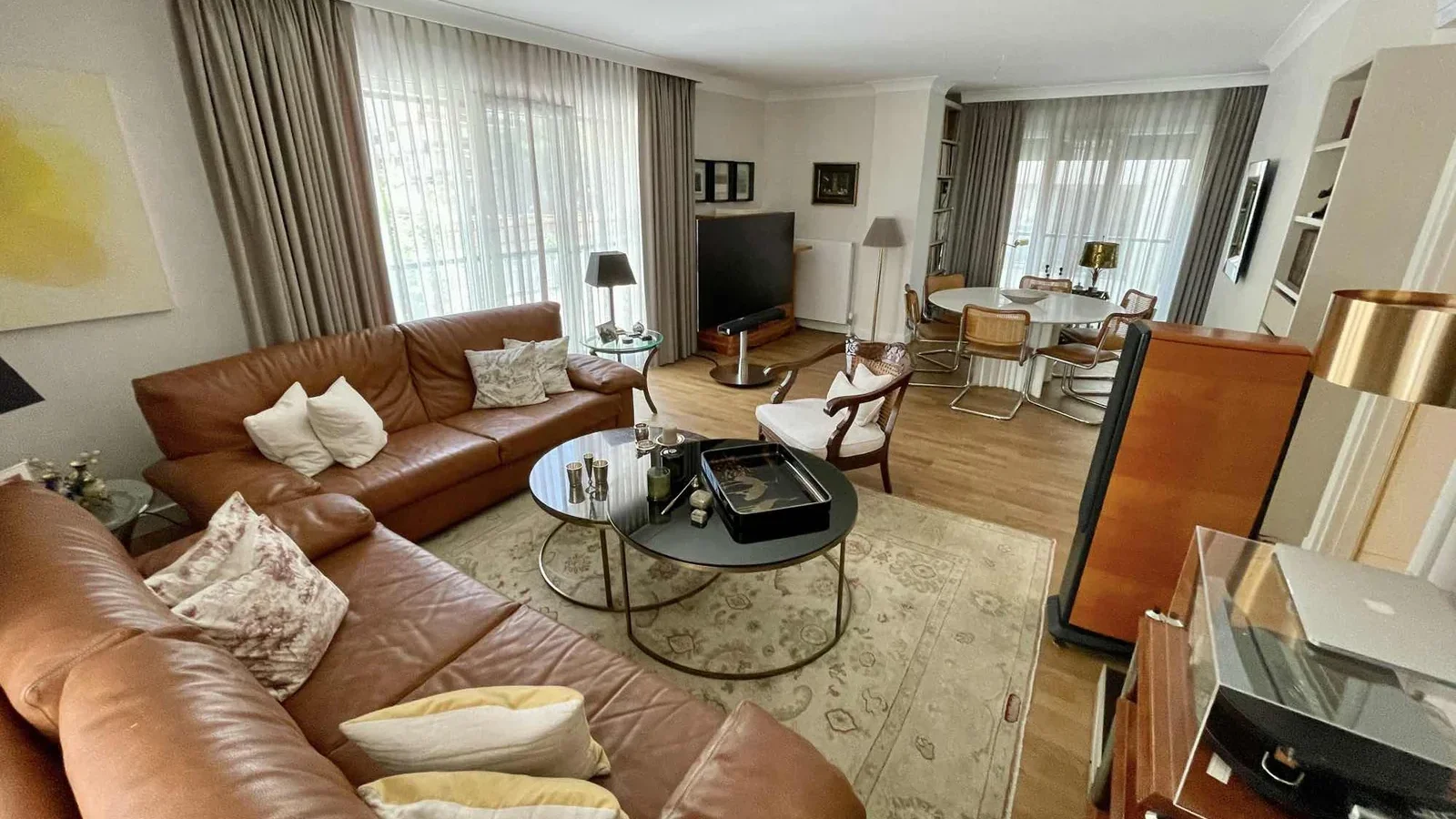 Sağlam'dan Caddebostan Hamam Sokak Katta Tek 116m2 Net Satılık
