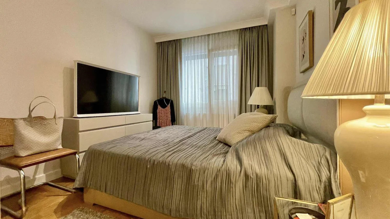 Sağlam'dan Caddebostan Hamam Sokak Katta Tek 116m2 Net Satılık