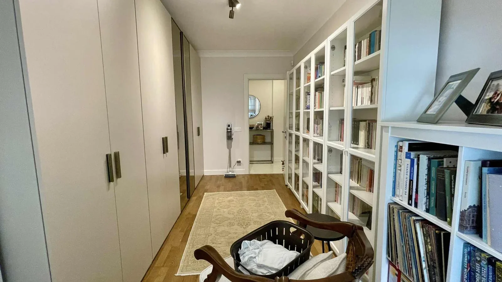 Sağlam'dan Caddebostan Hamam Sokak Katta Tek 116m2 Net Satılık