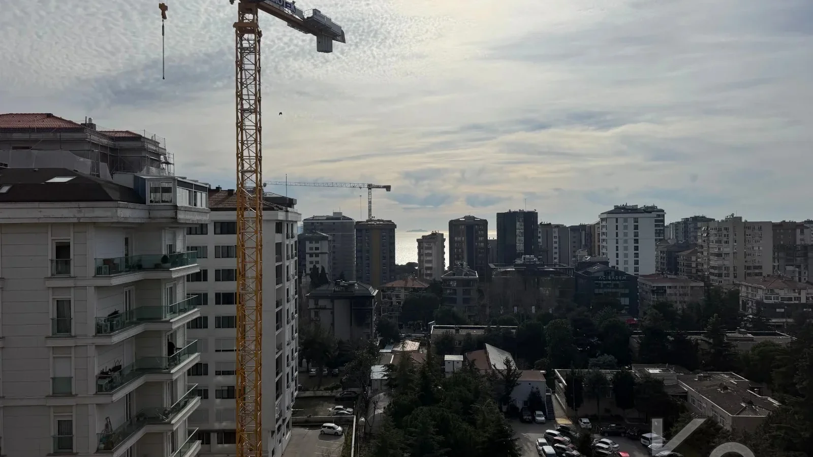 Laci̇vertcadde Caddebostan Bağdat Cd. Paraleli̇ 115 M² Net 3+1