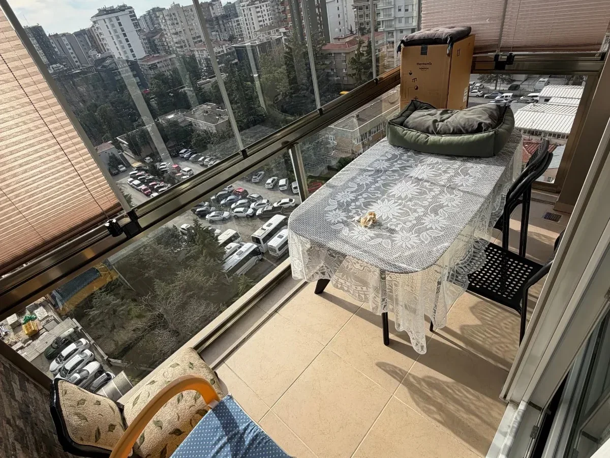 Laci̇vertcadde Caddebostan Bağdat Cd. Paraleli̇ 115 M² Net 3+1