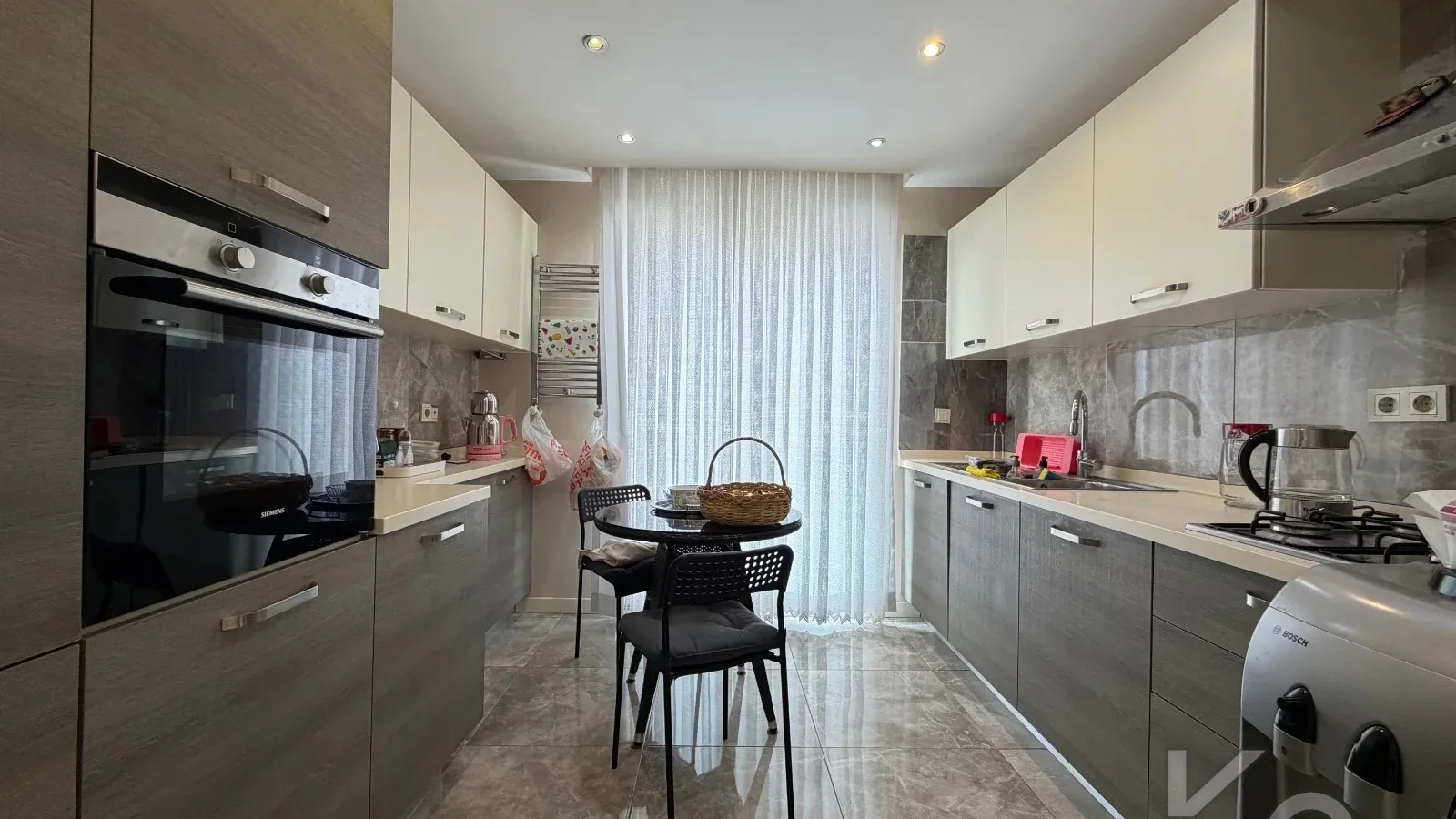 Laci̇vertcadde Caddebostan Bağdat Cd. Paraleli̇ 115 M² Net 3+1