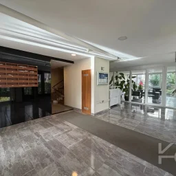 Laci̇vertcadde Caddebostan Bağdat Cd. Paraleli̇ 115 M² Net 3+1