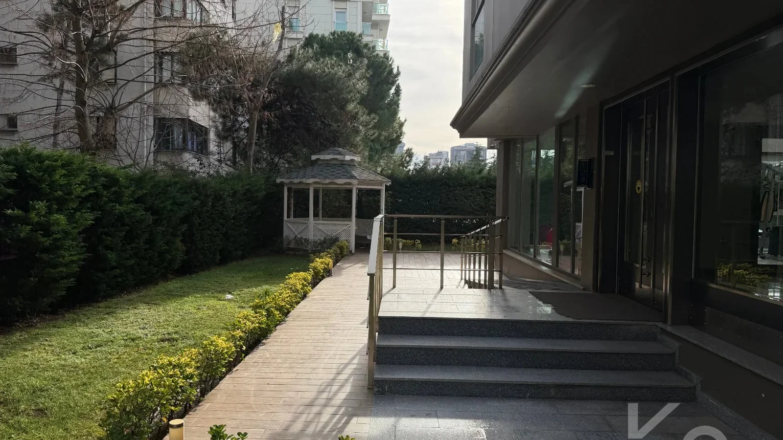 Laci̇vertcadde Caddebostan Bağdat Cd. Paraleli̇ 115 M² Net 3+1