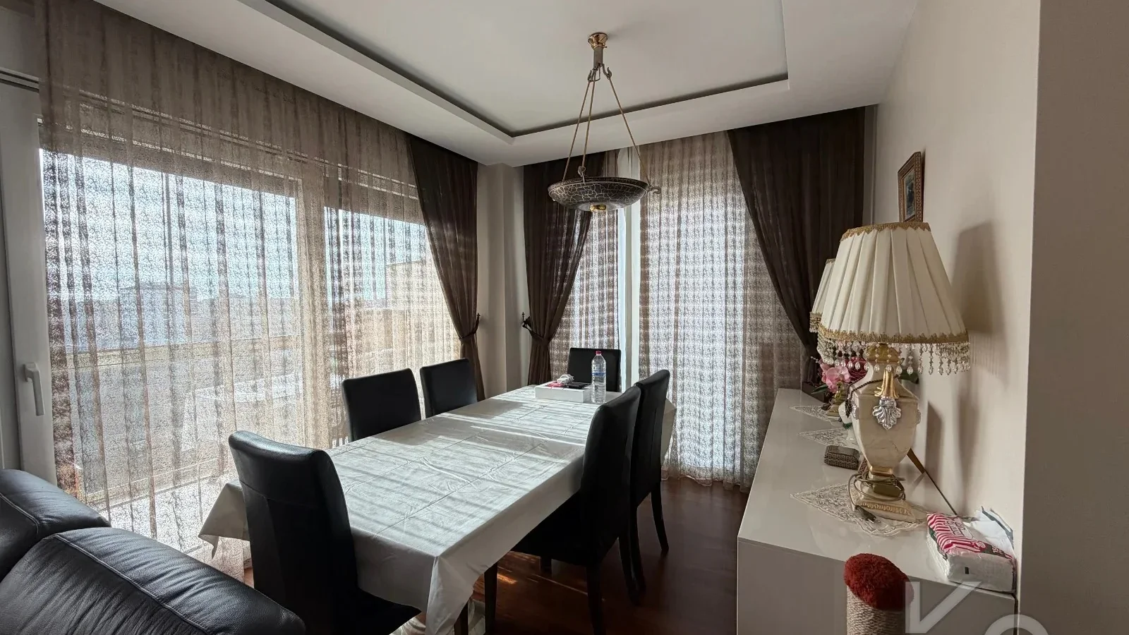 Laci̇vertcadde Caddebostan Bağdat Cd. Paraleli̇ 115 M² Net 3+1