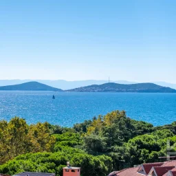 Mutluol Proje'den Caddebostan Sahi̇lde Lebi̇derya Deni̇z Manzarali Katta Tek Özel Dai̇re