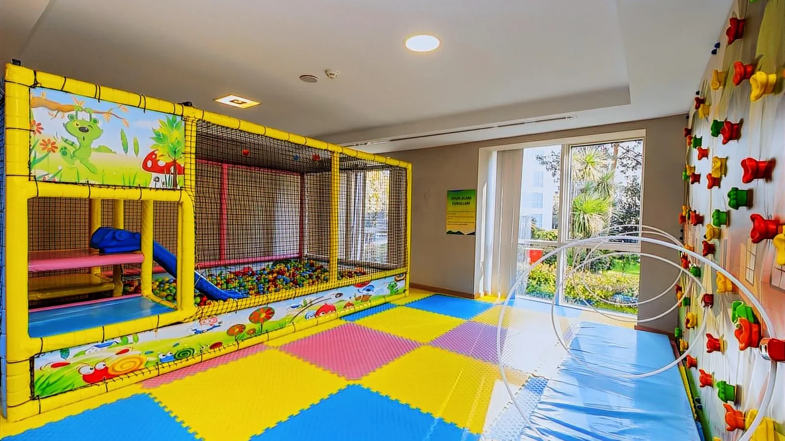 Mutluol Proje'den Four Wınds Park Resıdence'da 4+1 Kiralık Daire